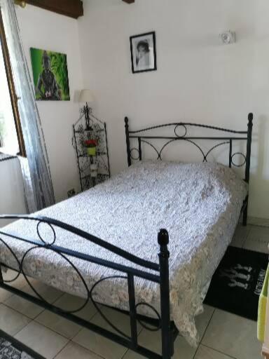 Studio Tres Agreable Totalement Independant Dans Maison Avec Cour Sans Vis A Vis Villa Vittel Exterior photo